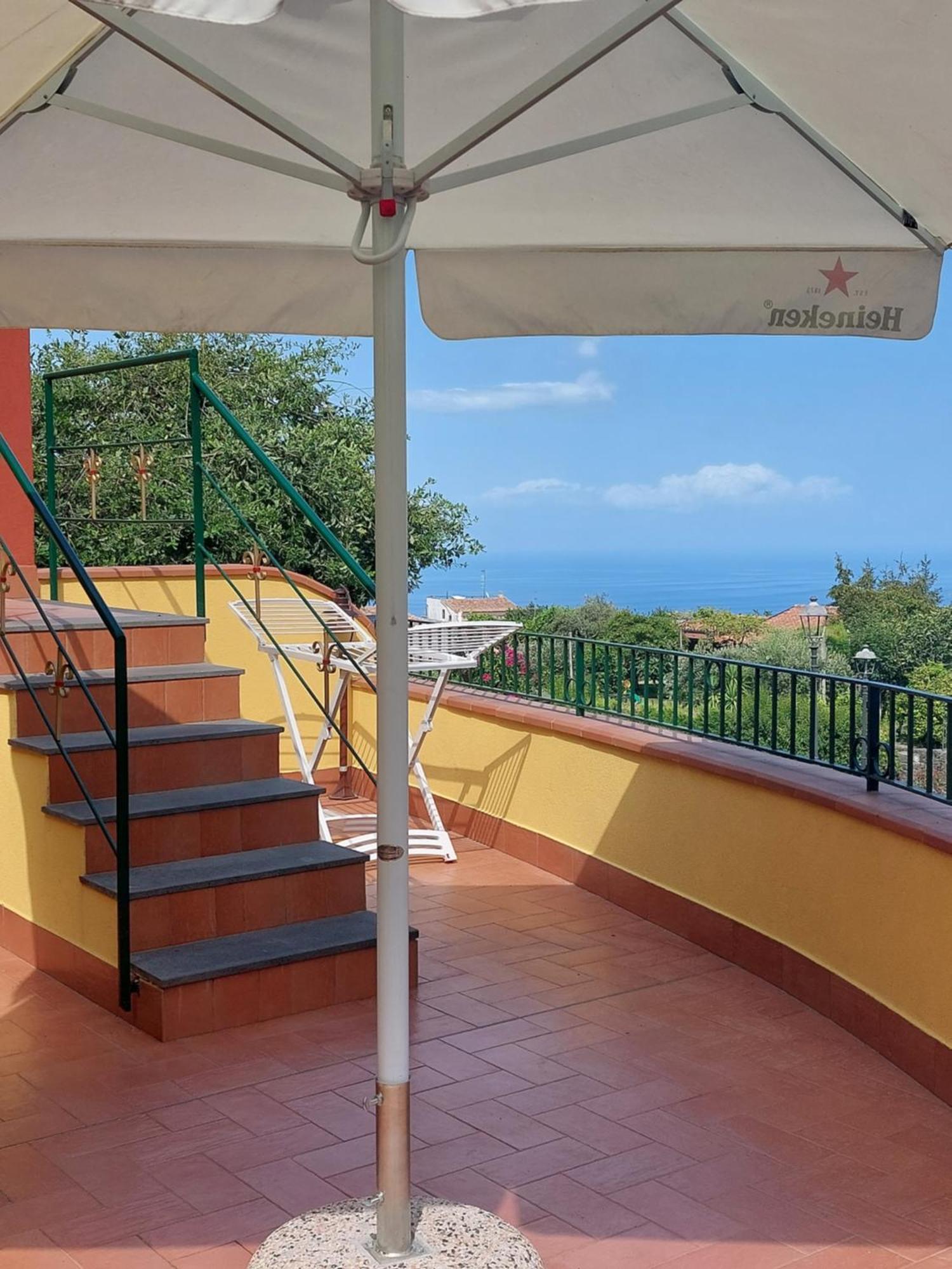 Casa Vacanza Del Sole Milo Exterior foto